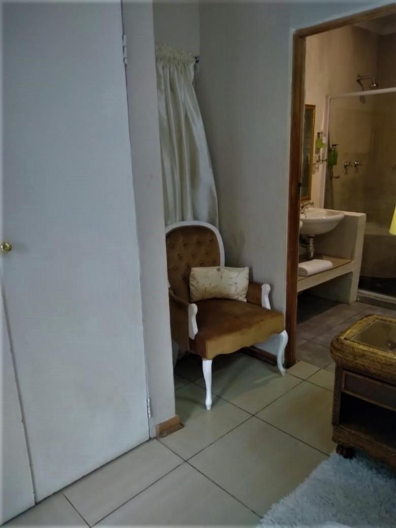 Emerald Guest House Springs エクステリア 写真