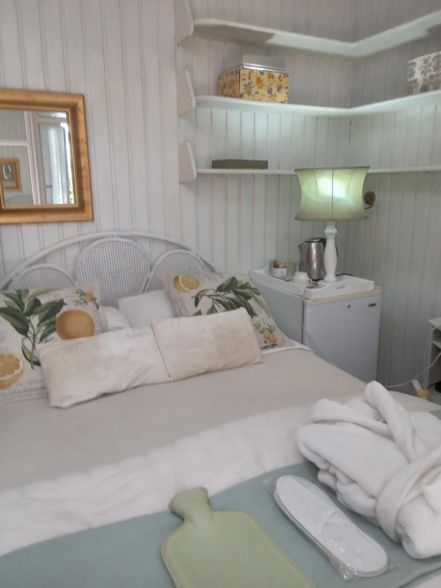 Emerald Guest House Springs エクステリア 写真